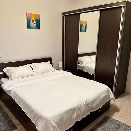 Apartament Otopeni Exteriér fotografie